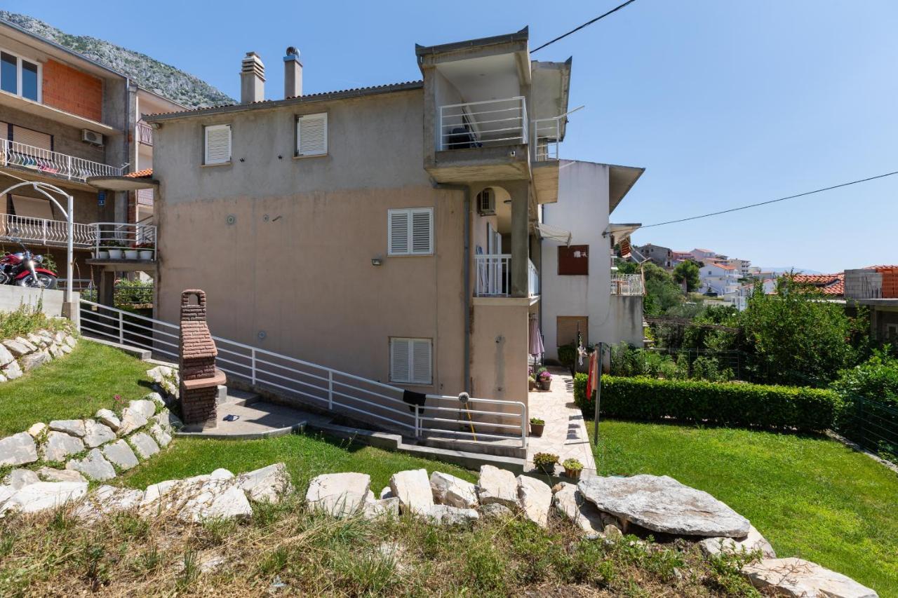 Apartments With A Parking Space Stanici, Omis - 11421 Čelina Kültér fotó